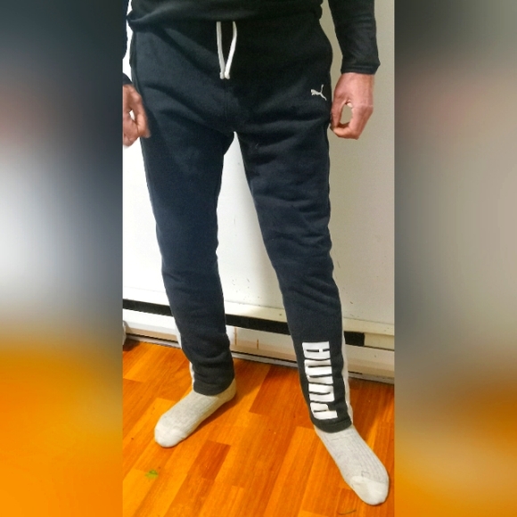 Puma Boy's Sweatpants XXL Black White Logo - Picture 3 of 9